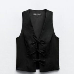Zara Tied Stretch Top in Black